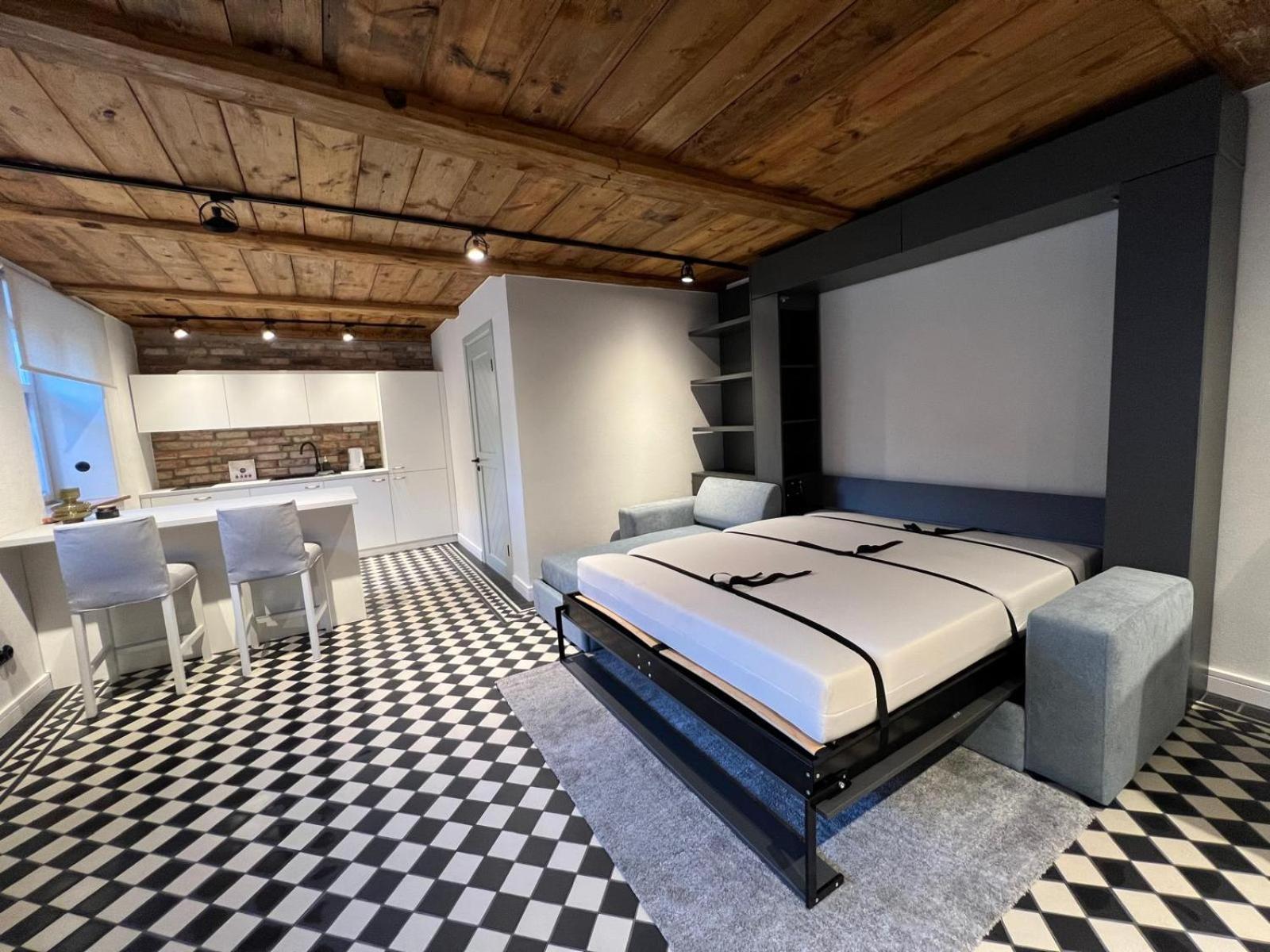 Raina Ielas Apartamenti R5 Kuldiga Exterior photo